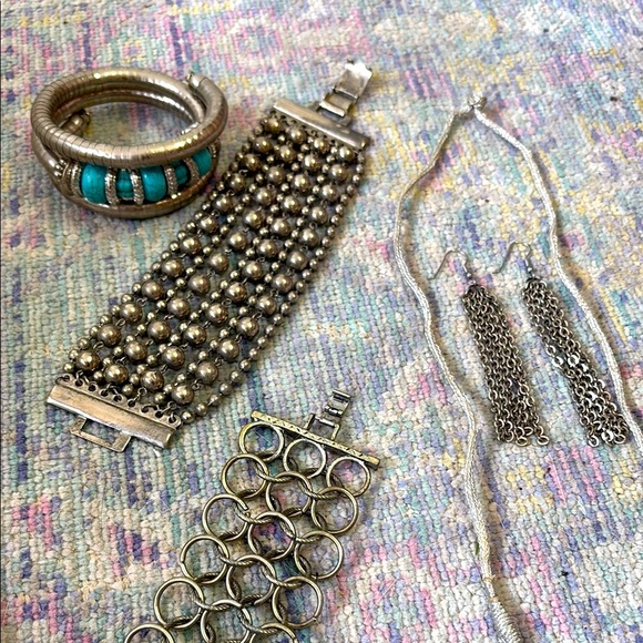 Mixed Jewelry Lot of Vintage, Alex & Ani ,Urban outfitters and more - Picture 7 of 16